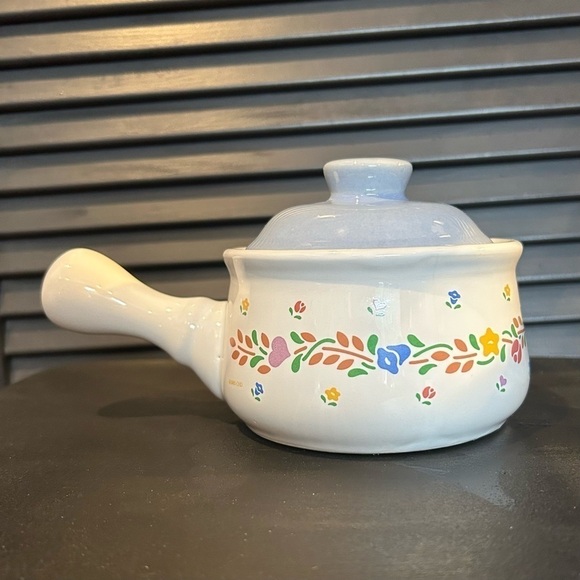 Set of 3 Vintage Cottagecore Lidded Onion Soup Bowls, New Avenues, Laurelwood, - Picture 2 of 16